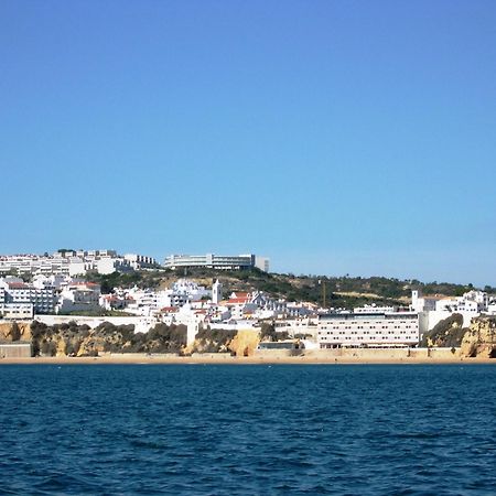 Villa Eber - Independent 1 & 2 Bedroom Apartments, Pool, Air Con, Fast Wi-Fi, Near Old Town Of Albufeira And Beaches Kültér fotó