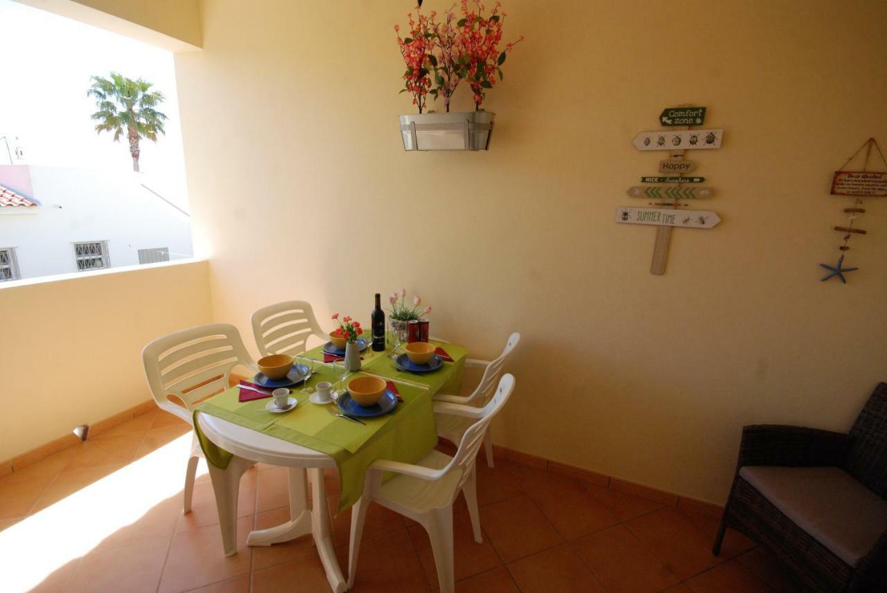 Villa Eber - Independent 1 & 2 Bedroom Apartments, Pool, Air Con, Fast Wi-Fi, Near Old Town Of Albufeira And Beaches Kültér fotó