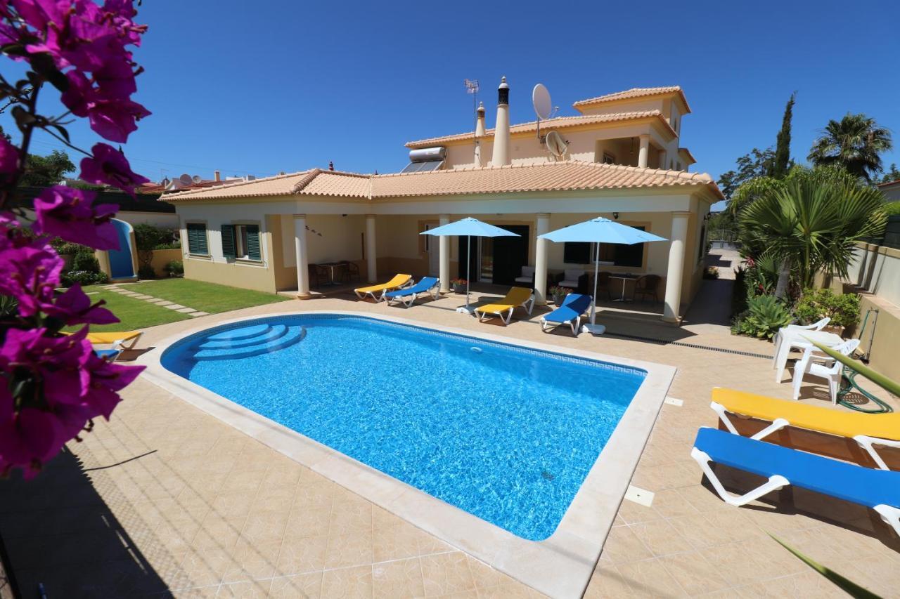 Villa Eber - Independent 1 & 2 Bedroom Apartments, Pool, Air Con, Fast Wi-Fi, Near Old Town Of Albufeira And Beaches Kültér fotó